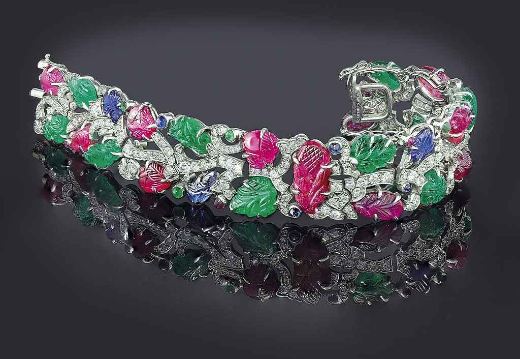 طراحی جواهرات هند و تأثیر جواهر سازان اروپایی