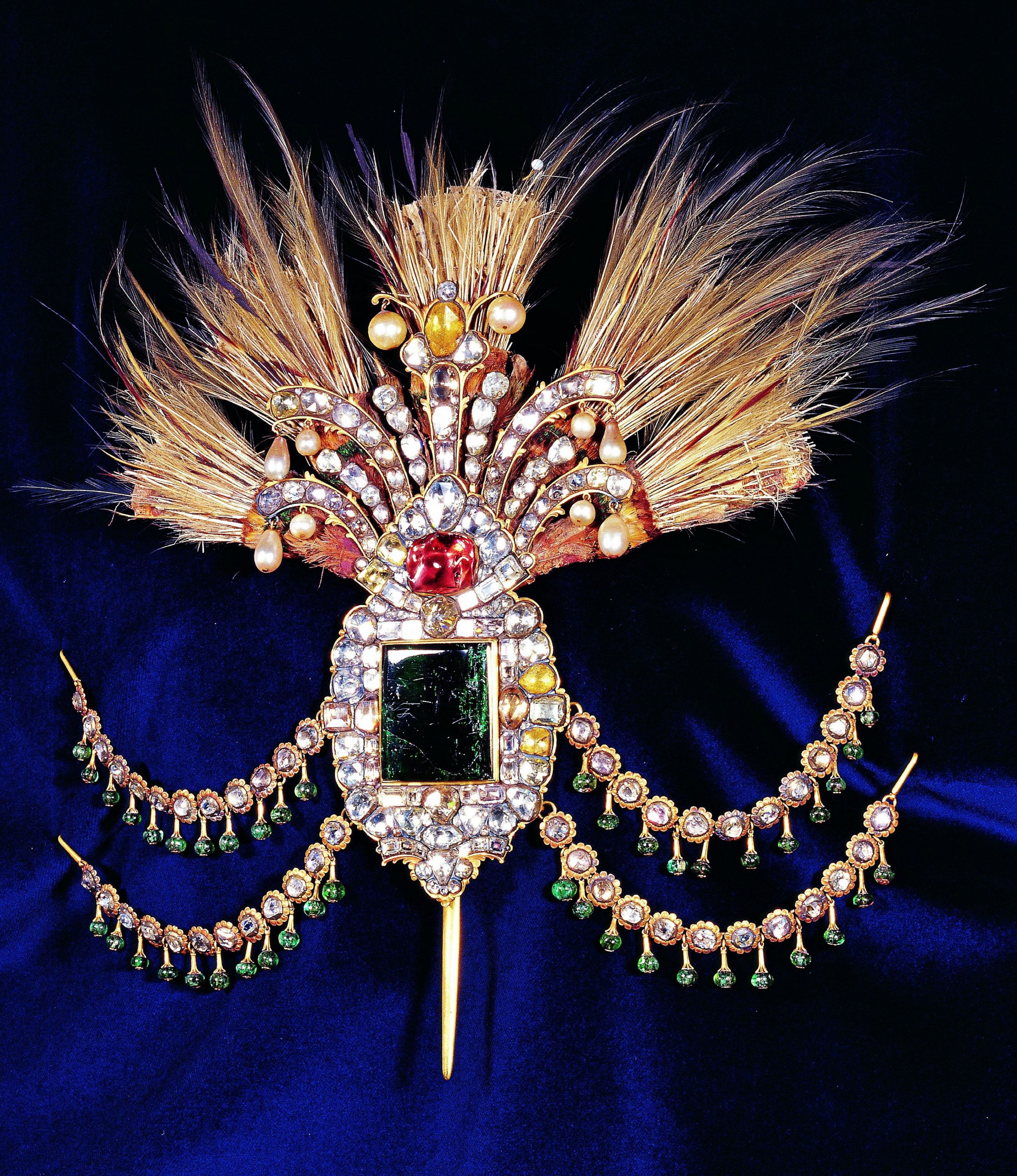 جواهرات اصل سلطنتی
