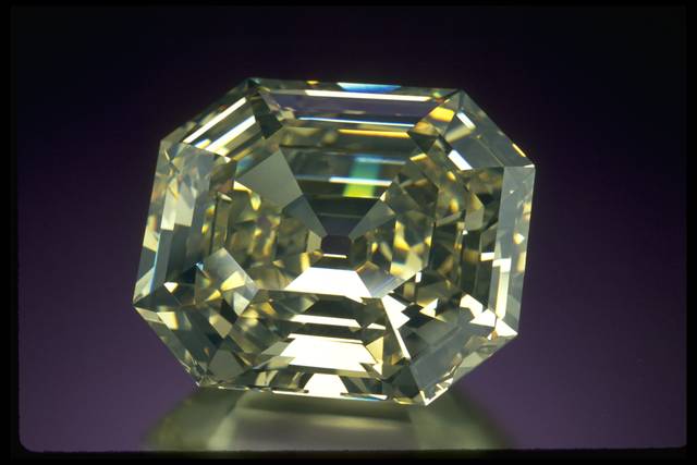 الماسPortuguese Diamond