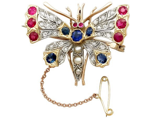 معانی جواهرات پروانه به عنوان یک هدیه