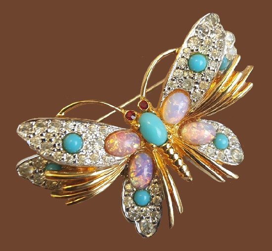 نماد پروانه در جواهرات