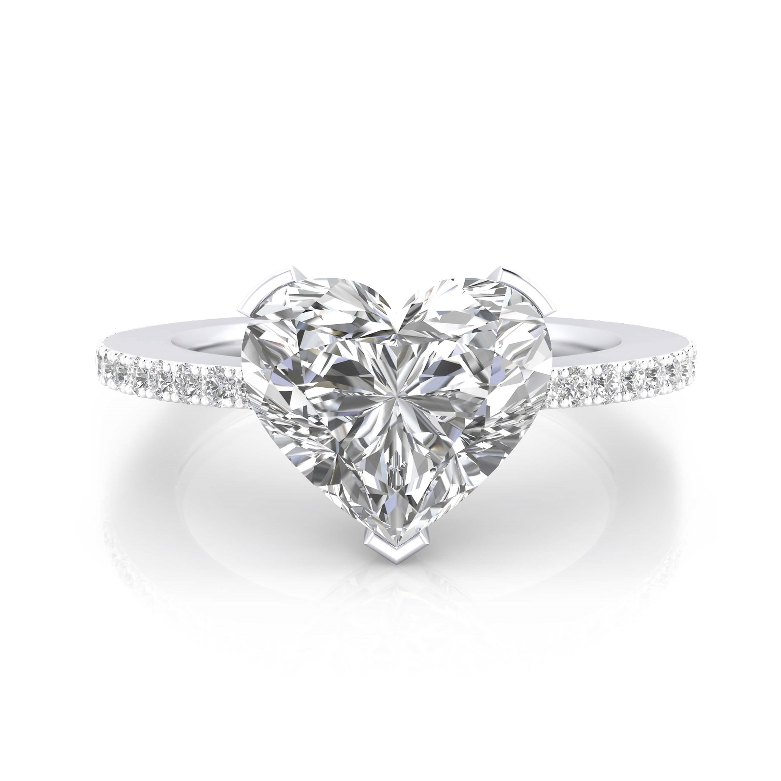 انگشتر الماس برش قلب برای نامزدی